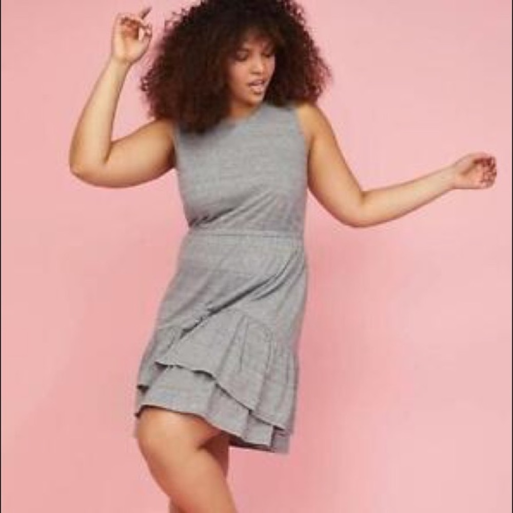 🖤 Sleeveless Slub Knit Ruffle Dress